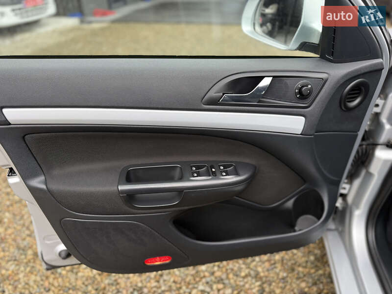 Лифтбек Skoda Octavia 2011 в Калуше фото 16 Лифтбек Skoda Octavia 2011 в Калуше