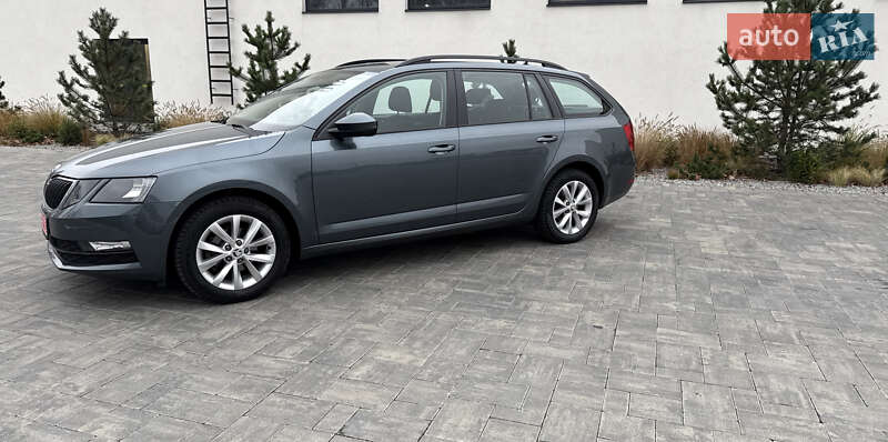 Универсал Skoda Octavia 2019 в Луцке фото 2 Универсал Skoda Octavia 2019 в Луцке