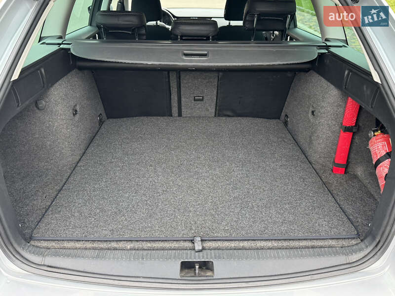 Универсал Skoda Octavia 2016 в Софиевской Борщаговке