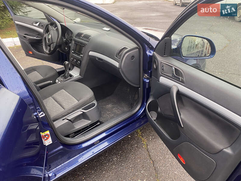 Универсал Skoda Octavia 2010 в Хусте