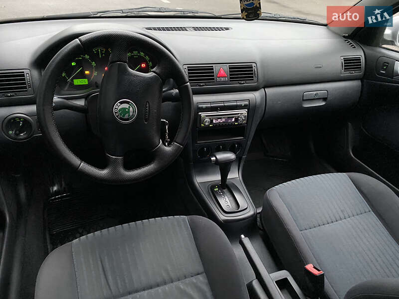 Лифтбек Skoda Octavia 2006 в Киеве фото 24 Лифтбек Skoda Octavia 2006 в Киеве