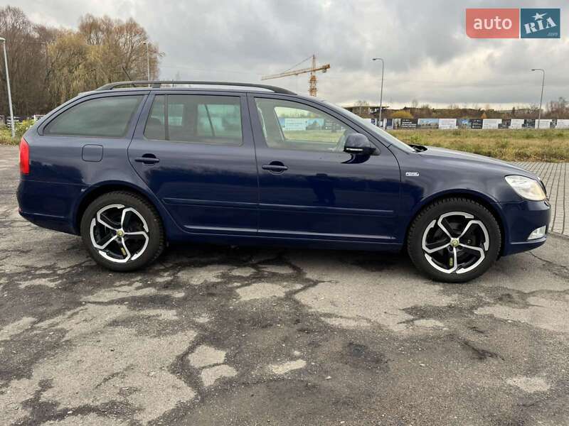 Універсал Skoda Octavia 2011 в Львові фото 33 Універсал Skoda Octavia 2011 в Львові