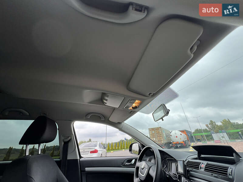Универсал Skoda Octavia 2013 в Луцке фото 47 Универсал Skoda Octavia 2013 в Луцке