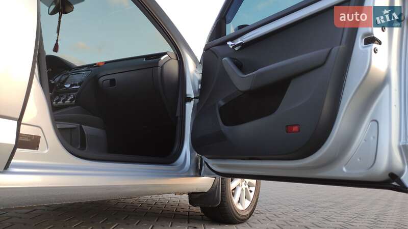 Универсал Skoda Octavia 2016 в Черновцах