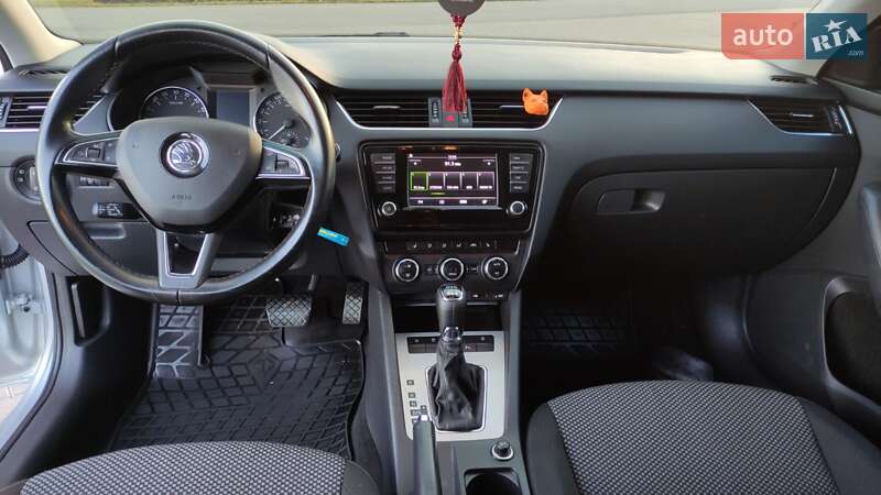 Универсал Skoda Octavia 2016 в Черновцах