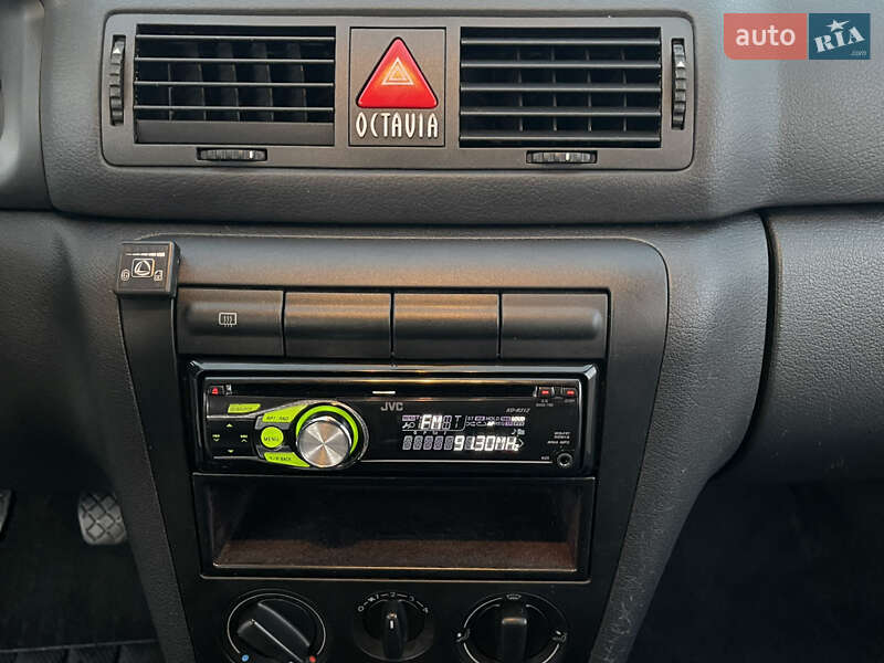Ліфтбек Skoda Octavia 2010 в Вінниці