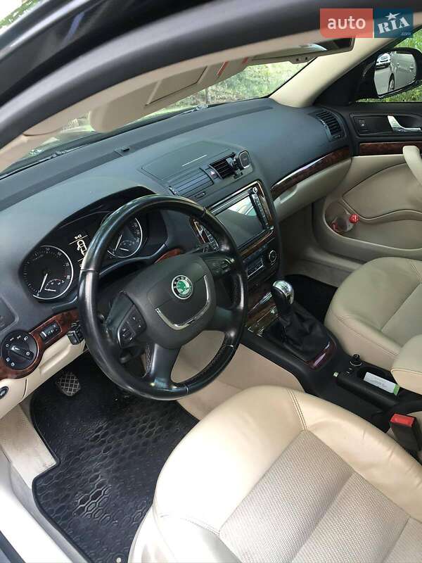 Універсал Skoda Octavia 2010 в Бершаді