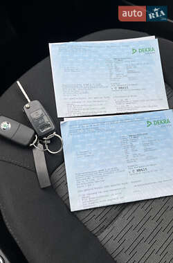 Ліфтбек Skoda Octavia 2010 в Лубнах