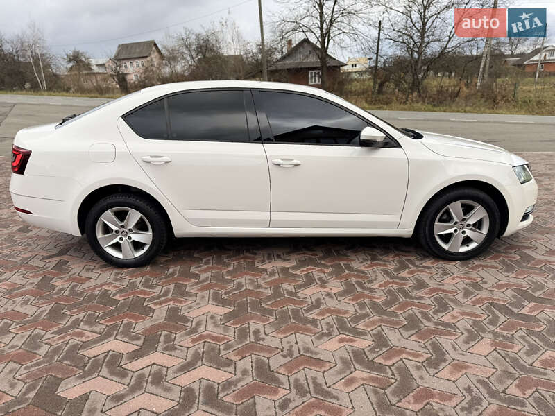 Ліфтбек Skoda Octavia 2018 в Івано-Франківську