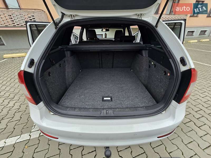 Универсал Skoda Octavia 2008 в Ужгороде