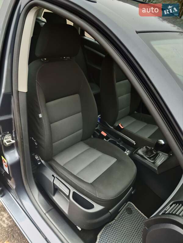 Універсал Skoda Octavia 2008 в Житомирі