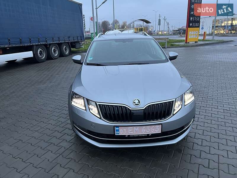 Универсал Skoda Octavia 2018 в Луцке