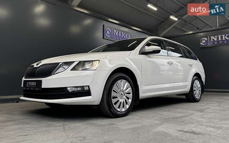 Универсал Skoda Octavia 2019 в Киеве
