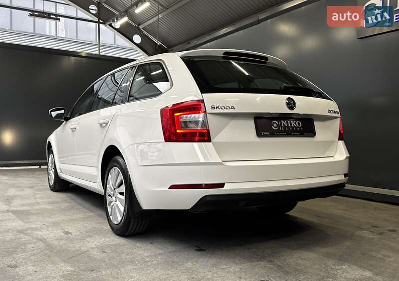 Универсал Skoda Octavia 2019 в Киеве