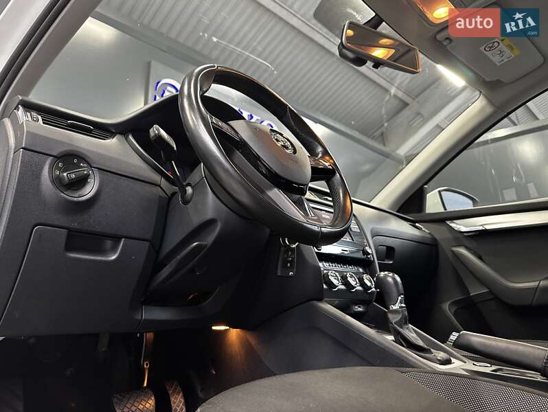 Универсал Skoda Octavia 2019 в Киеве