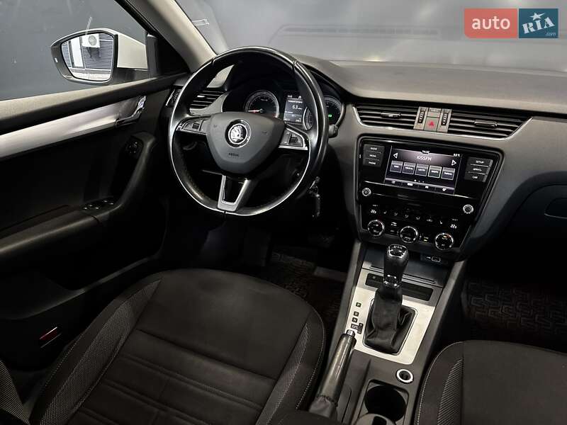 Универсал Skoda Octavia 2019 в Киеве