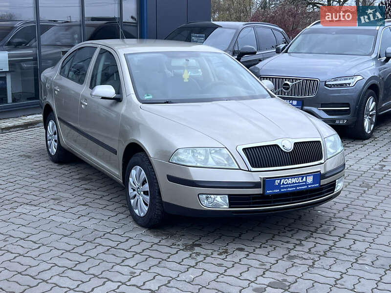 Лифтбек Skoda Octavia 2005 в Нововолынске фото 2 Лифтбек Skoda Octavia 2005 в Нововолынске