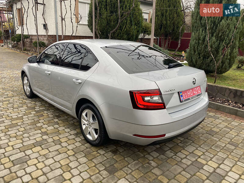 Лифтбек Skoda Octavia 2018 в Мукачево