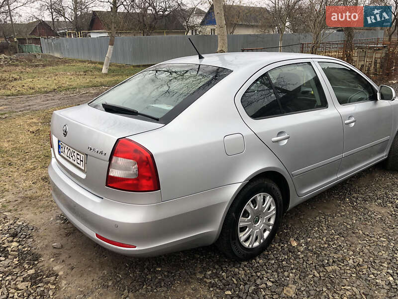 Лифтбек Skoda Octavia 2010 в Каменец-Подольском фото 4 Лифтбек Skoda Octavia 2010 в Каменец-Подольском