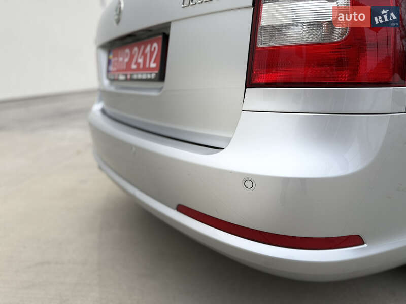 Универсал Skoda Octavia 2010 в Луцке фото 24 Универсал Skoda Octavia 2010 в Луцке