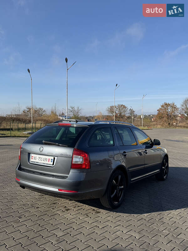 Универсал Skoda Octavia 2010 в Луцке