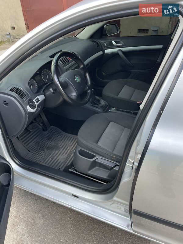 Универсал Skoda Octavia 2006 в Одессе