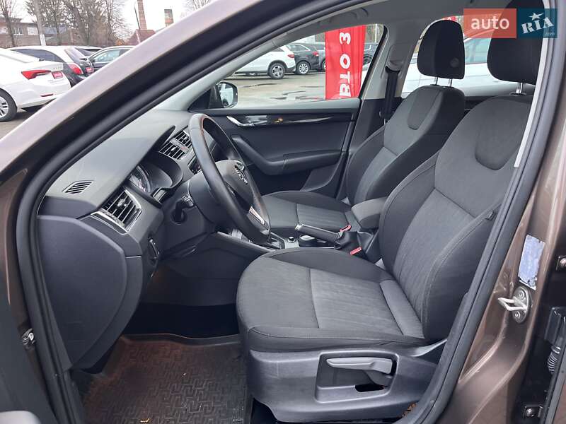 Универсал Skoda Octavia 2019 в Житомире фото 14 Универсал Skoda Octavia 2019 в Житомире