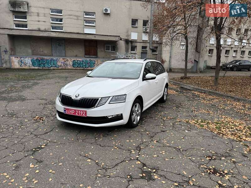 Универсал Skoda Octavia 2020 в Киеве фото 2 Универсал Skoda Octavia 2020 в Киеве