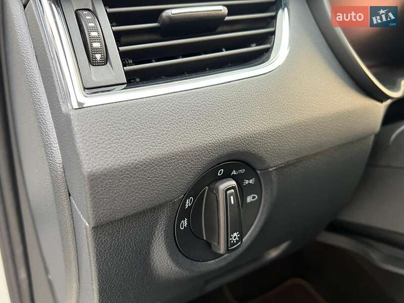 Универсал Skoda Octavia 2020 в Киеве фото 63 Универсал Skoda Octavia 2020 в Киеве