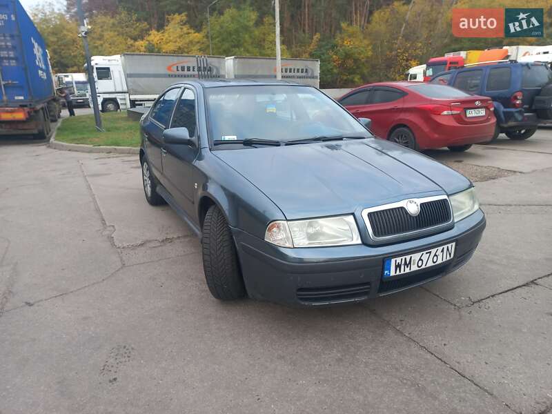 Лифтбек Skoda Octavia 2005 в Сумах