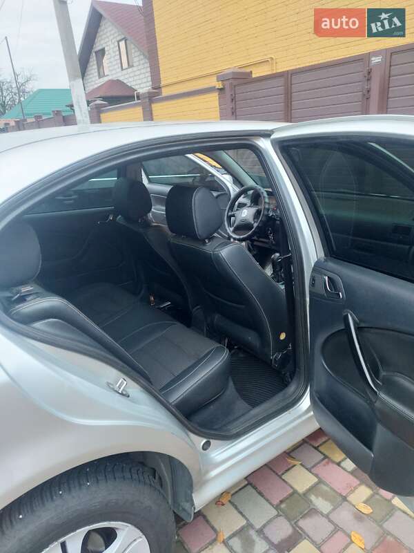 Ліфтбек Skoda Octavia 2006 в Дніпрі