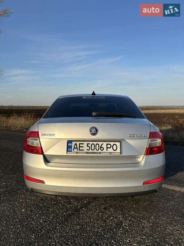 Лифтбек Skoda Octavia 2013 в Запорожье