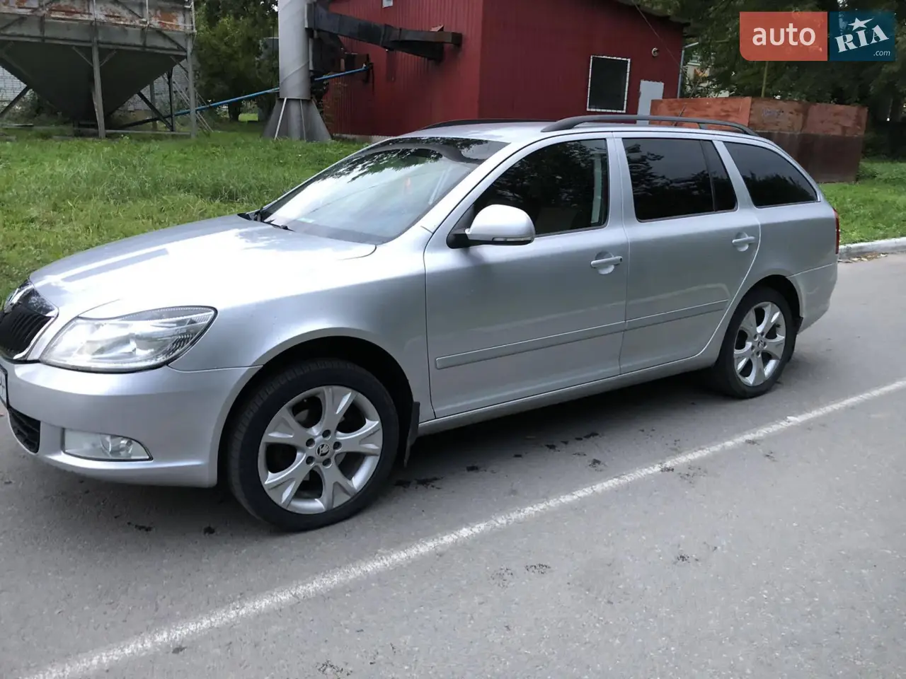 2010 Skoda Octavia - мініатюра 20