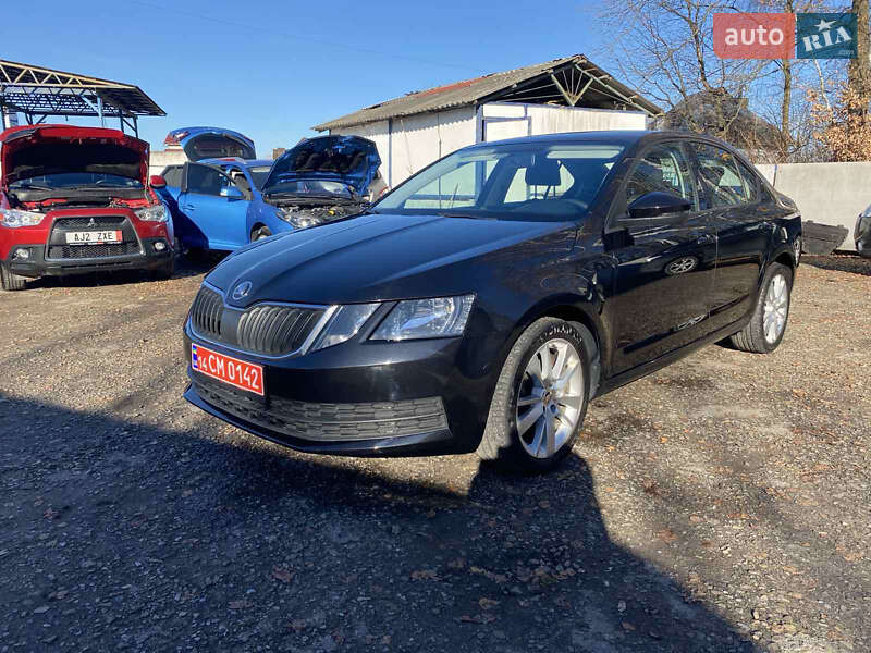 Ліфтбек Skoda Octavia 2018 в Калуші
