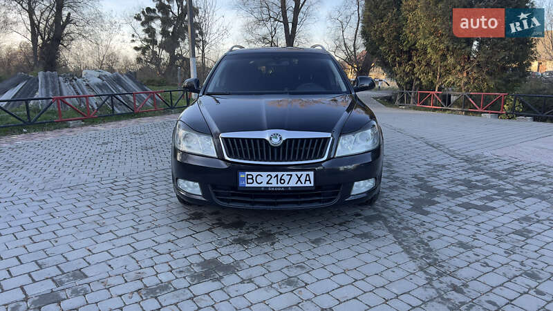 Skoda Octavia 2012 Skoda Octavia 2012