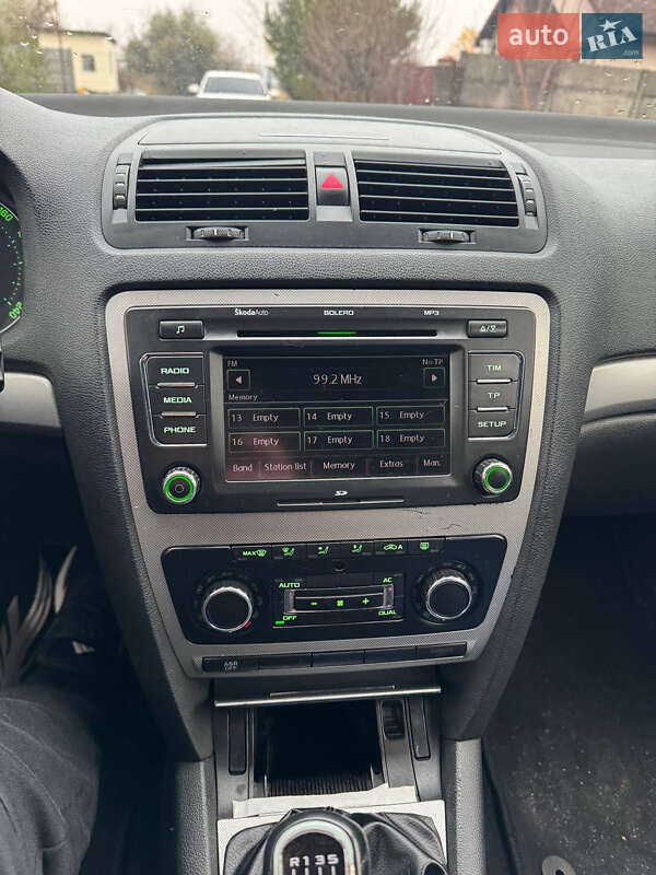 Ліфтбек Skoda Octavia 2012 в Запоріжжі