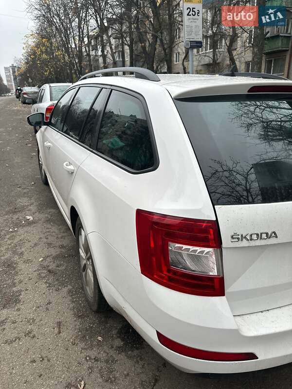 Универсал Skoda Octavia 2016 в Киеве фото 5 Универсал Skoda Octavia 2016 в Киеве