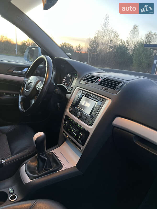 Универсал Skoda Octavia 2010 в Львове