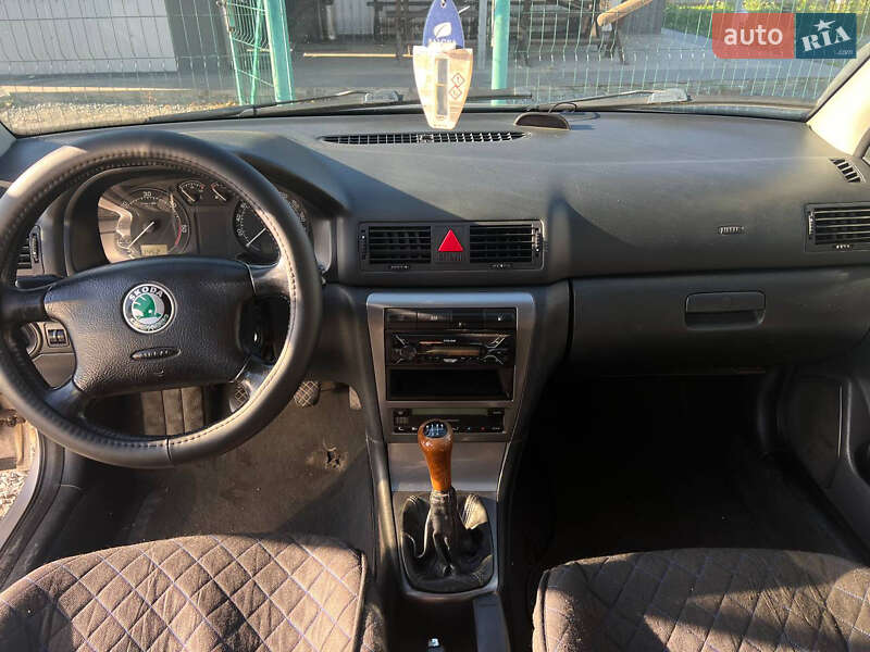 Ліфтбек Skoda Octavia 2004 в Рівному фото 9 Ліфтбек Skoda Octavia 2004 в Рівному