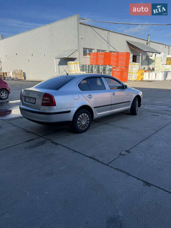 Лифтбек Skoda Octavia 2005 в Полтаве