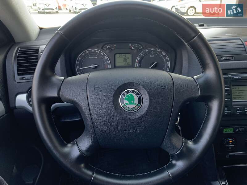 Лифтбек Skoda Octavia 2007 в Бердичеве