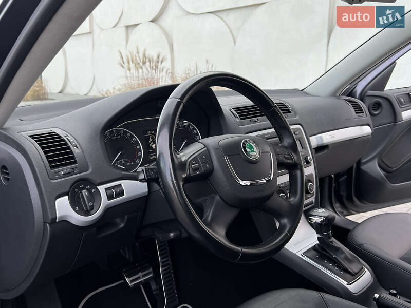 Универсал Skoda Octavia 2011 в Луцке фото 58 Универсал Skoda Octavia 2011 в Луцке