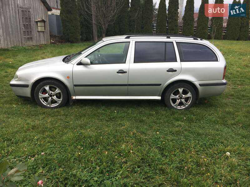Универсал Skoda Octavia 1999 в Ужгороде