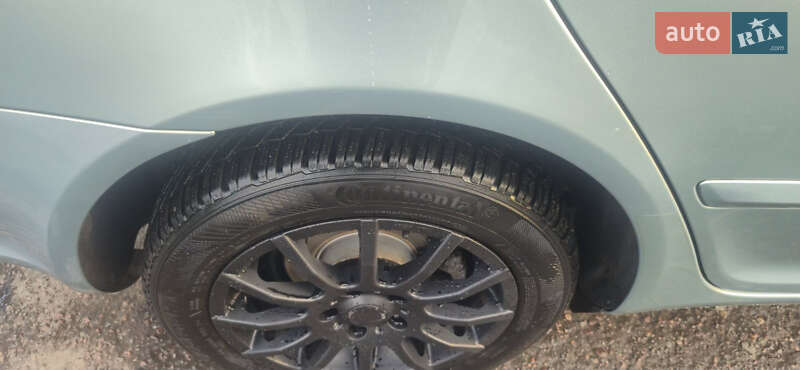 Універсал Skoda Octavia 2010 в Житомирі