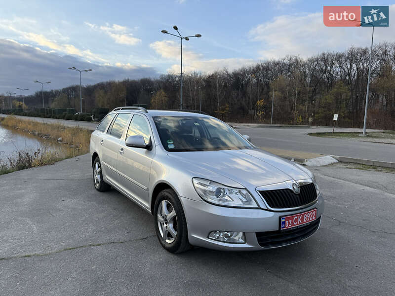 Универсал Skoda Octavia 2010 в Днепре