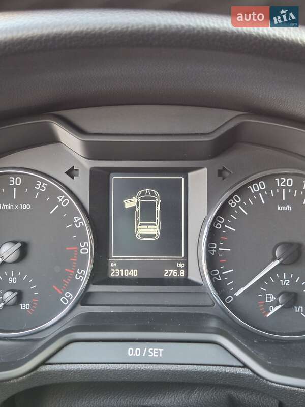 Універсал Skoda Octavia 2015 в Києві фото 16 Універсал Skoda Octavia 2015 в Києві