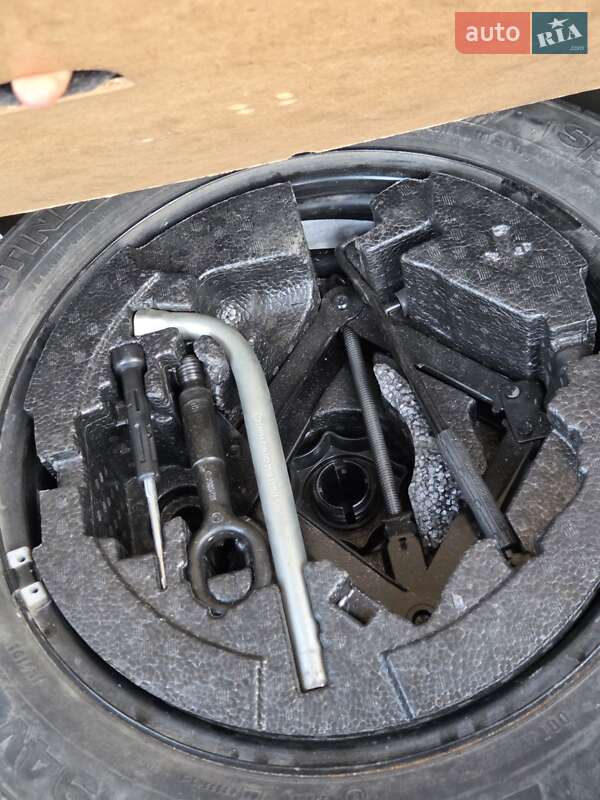 Універсал Skoda Octavia 2015 в Києві фото 21 Універсал Skoda Octavia 2015 в Києві