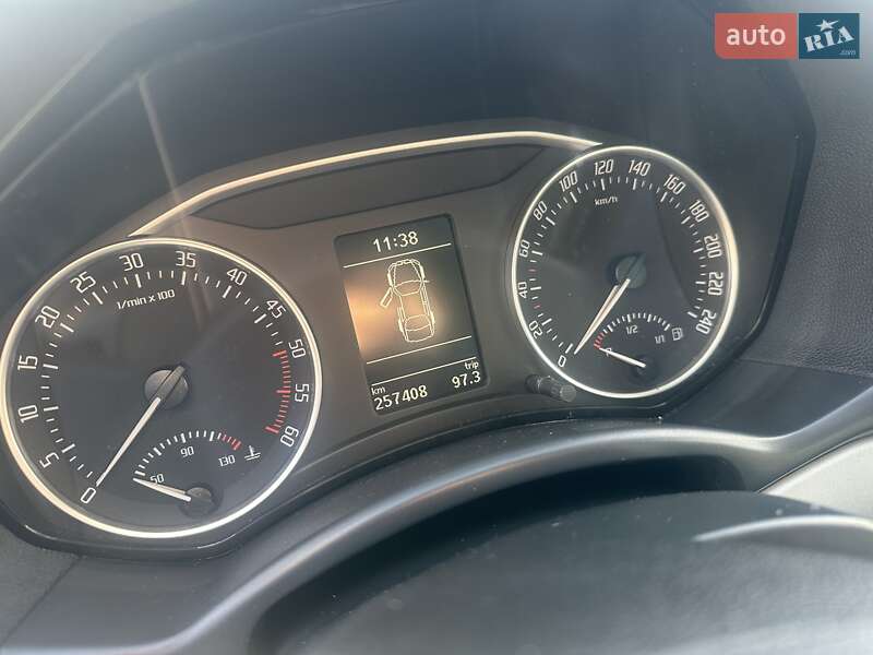 Універсал Skoda Octavia 2012 в Луцьку фото 12 Універсал Skoda Octavia 2012 в Луцьку