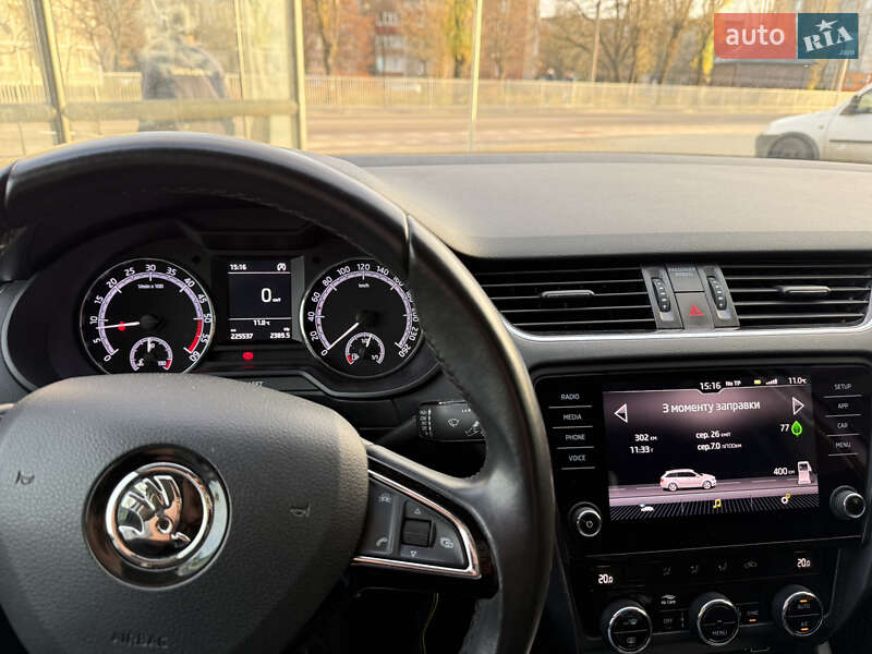 Универсал Skoda Octavia 2017 в Вараше