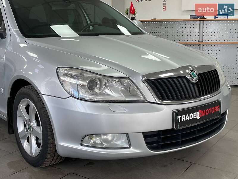 Универсал Skoda Octavia 2011 в Киеве фото 3 Универсал Skoda Octavia 2011 в Киеве